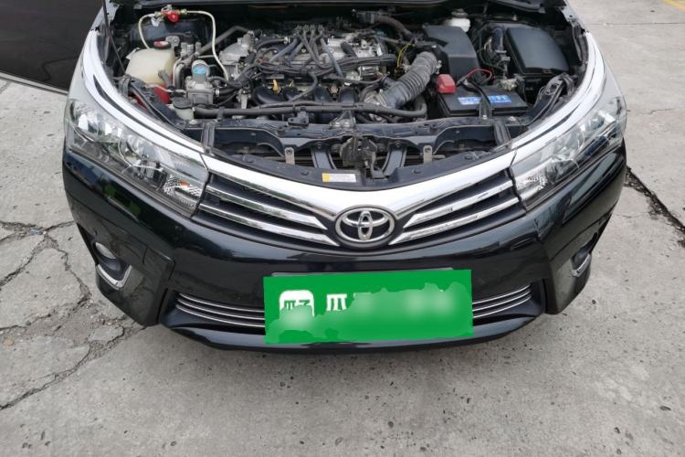 Used Toyota Corolla 2014 1.6L CVT GL-i Engine Bay