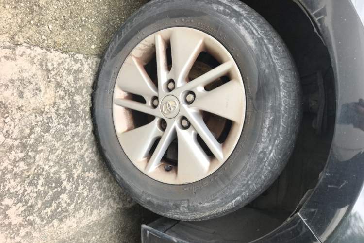 Used Toyota Corolla 2014 1.6L CVT GL Exterior 1