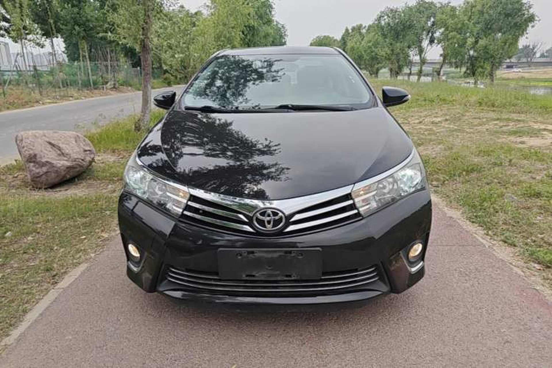 Used Toyota Corolla 2014 1.6L CVT GL-i Front