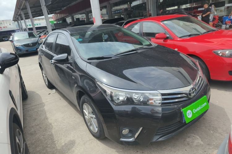 Used Toyota Corolla 2014 1.6L CVT GL Front Right 45 Deg