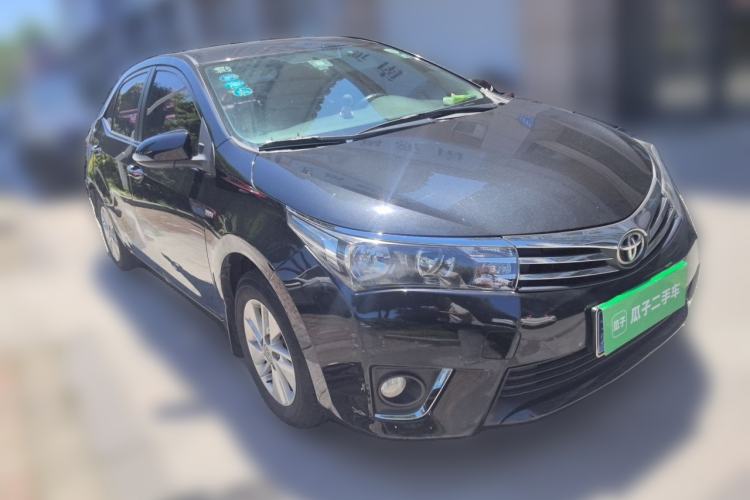 Used Toyota Corolla 2014 1.6L CVT GL Front Right 45 Deg