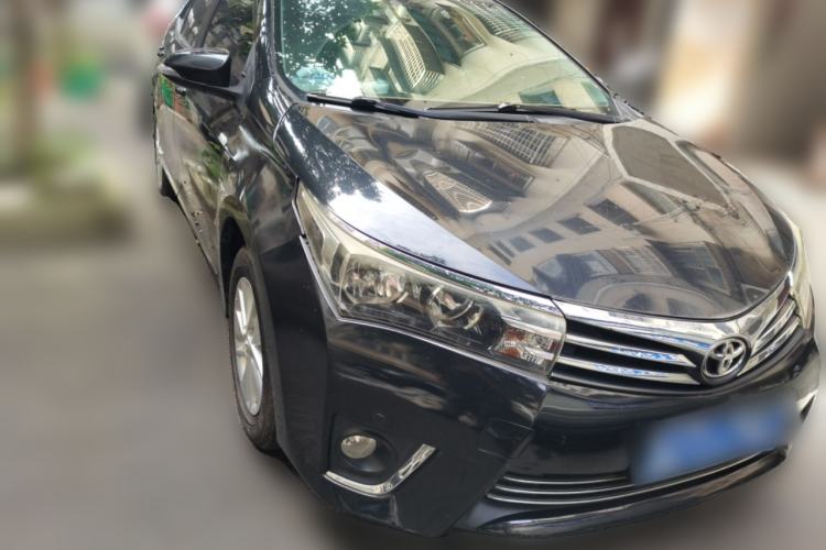 Used Toyota Corolla 2014 1.6L CVT GL-i Front Right 45 Deg