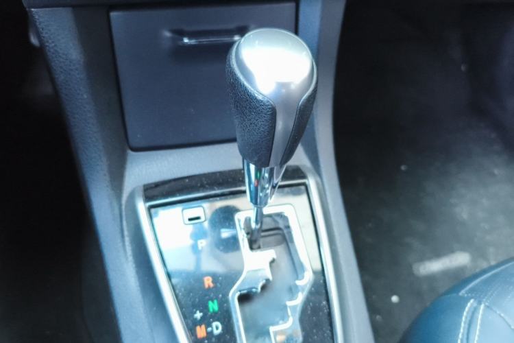 Used Toyota Corolla 2014 1.6L CVT GL Gear Lever