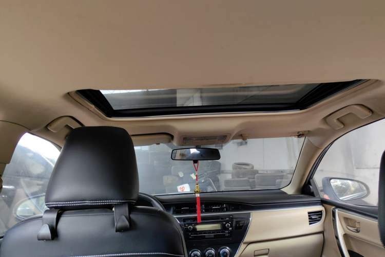 Used Toyota Corolla 2014 1.6L CVT GL-i Headliner