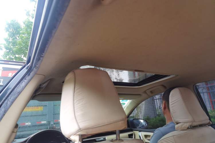 Used Toyota Corolla 2014 1.6L CVT GL-i Leather Edition Headliner