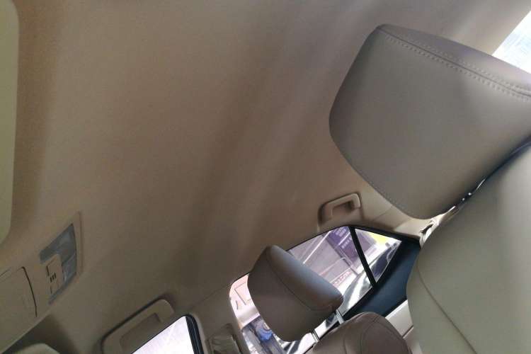 Used Toyota Corolla 2014 1.6L CVT GL Headliner