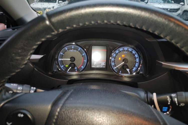Used Toyota Corolla 2014 1.6L CVT GLX-i Instrument Cluster