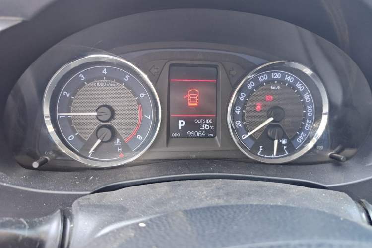 Used Toyota Corolla 2014 1.6L CVT GL-i Leather Edition Instrument Cluster