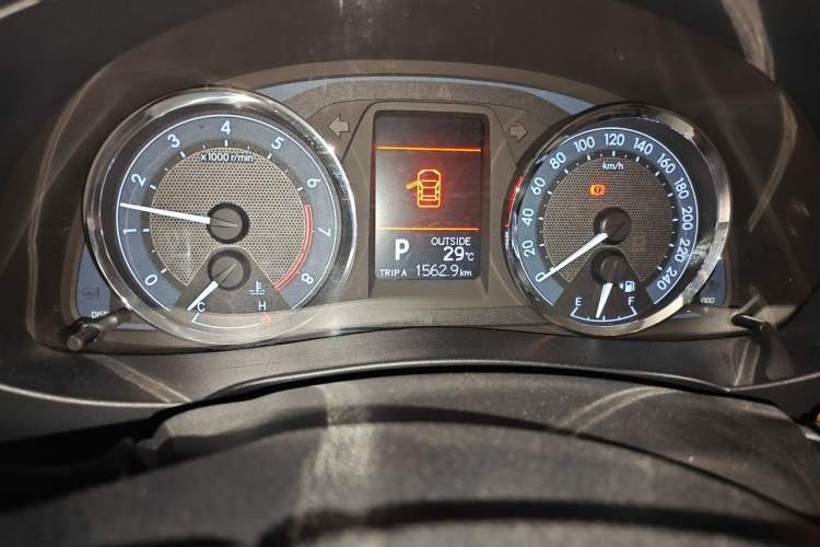 Used Toyota Corolla 2014 1.6L CVT GL-i Instrument Cluster