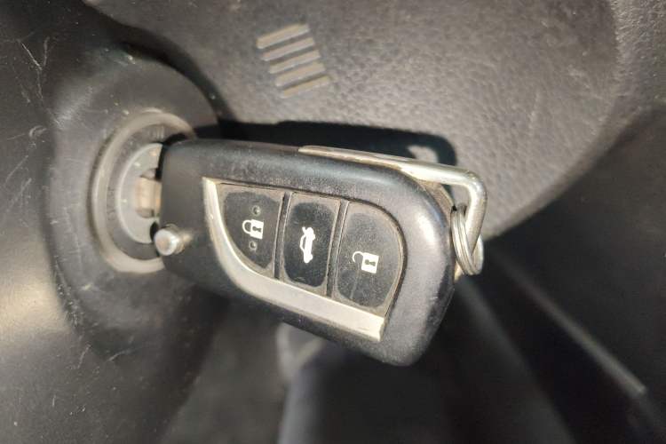 Used Toyota Corolla 2014 1.6L CVT GL Interior 1