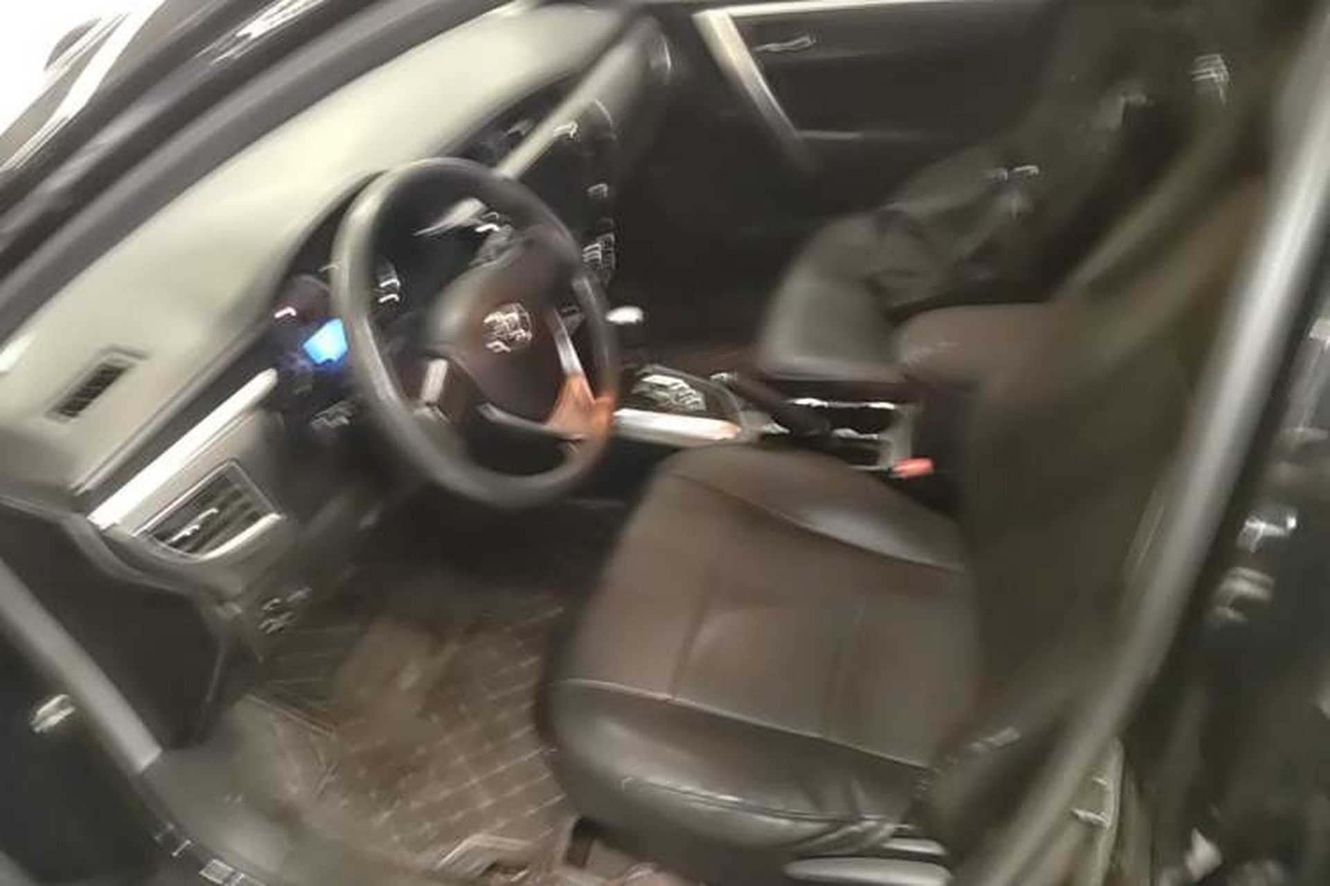 Used Toyota Corolla 2014 1.6L CVT GL Left Front Seat