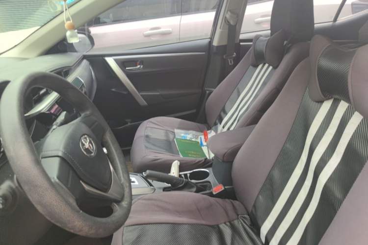 Used Toyota Corolla 2014 1.6L CVT GL Left Front Seat