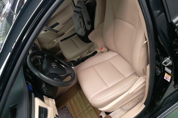 Used Toyota Corolla 2014 1.6L CVT GL Left Front Seat