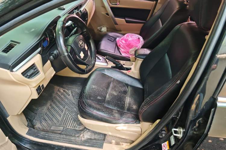 Used Toyota Corolla 2014 1.6L CVT GL Left Front Seat