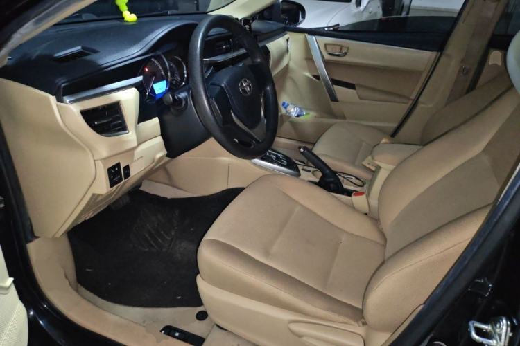 Used Toyota Corolla 2014 1.6L CVT GL Left Front Seat
