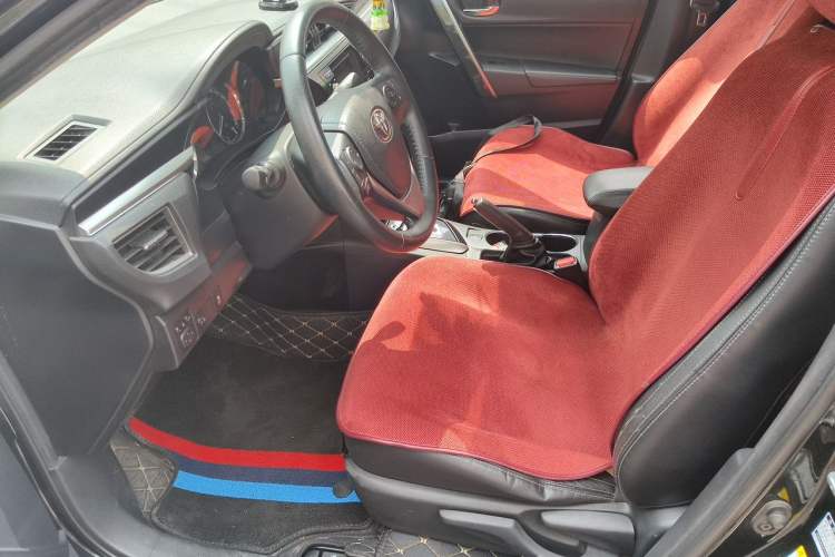 Used Toyota Corolla 2014 1.8L CVT GLX-i Left Front Seat