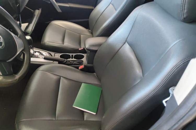 Used Toyota Corolla 2014 1.6L CVT GL Left Front Seat