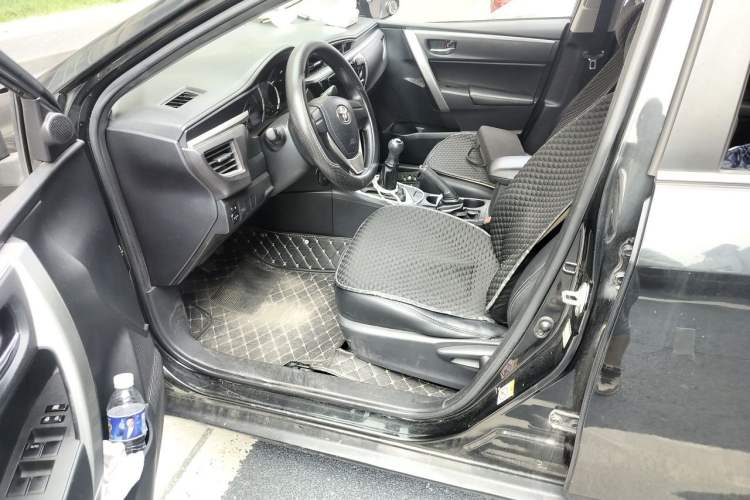Used Toyota Corolla 2014 1.6L Manual GL Left Front Seat