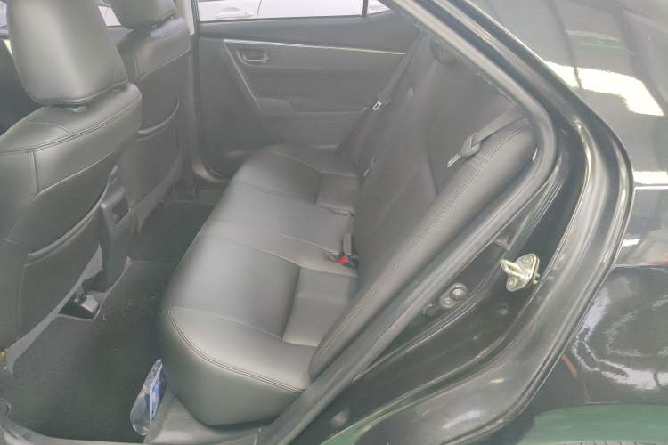 Used Toyota Corolla 2014 1.6L CVT GL Left Rear Seat
