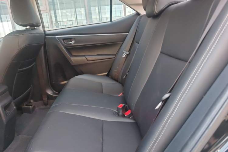 Used Toyota Corolla 2014 1.6L CVT GL Left Rear Seat