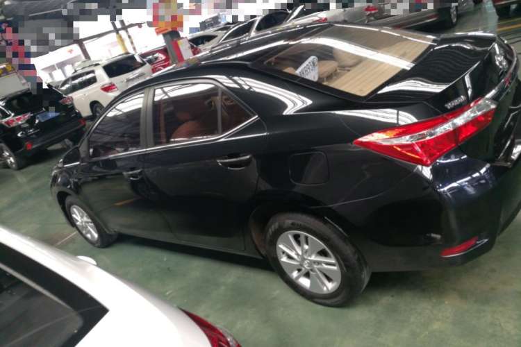 Used Toyota Corolla 2014 1.6L CVT GL Left Side