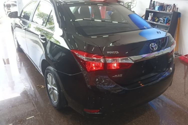 Used Toyota Corolla 2014 1.6L CVT GL Rear Left 45 Deg