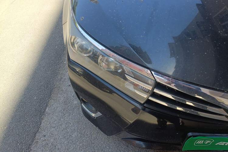 Used Toyota Corolla 2014 1.6L Manual GL Right Front Headlight