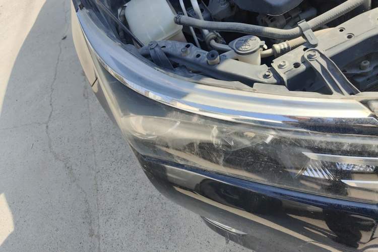 Used Toyota Corolla 2014 1.8L CVT GLX-i Right Front Headlight