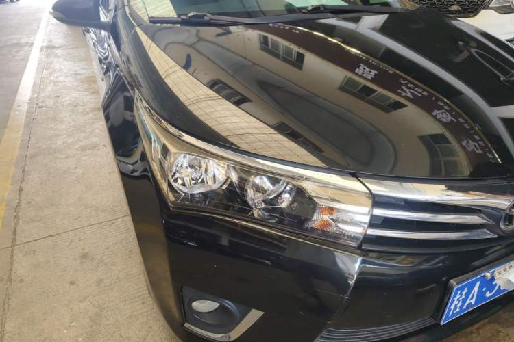 Used Toyota Corolla 2014 1.6L CVT GL Right Front Headlight