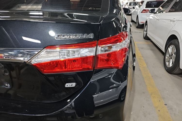 Used Toyota Corolla 2014 1.6L CVT GL Right Rear Taillight