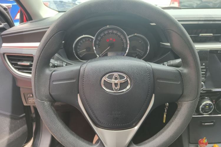 Used Toyota Corolla 2014 1.6L CVT GL Steering Wheel