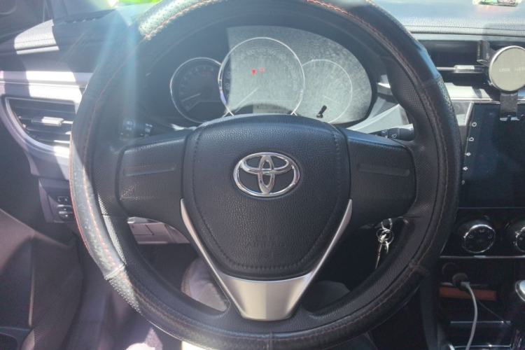 Used Toyota Corolla 2014 1.6L CVT GL Steering Wheel