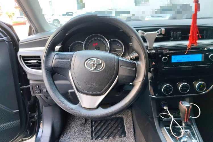 Used Toyota Corolla 2014 1.6L CVT GL Steering Wheel