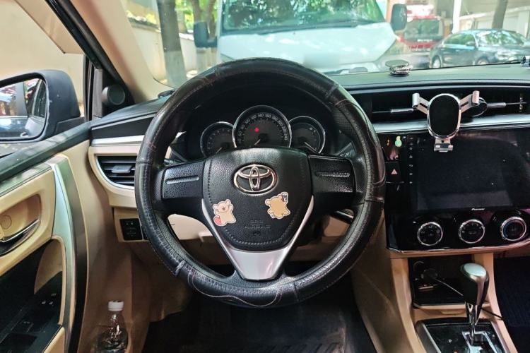 Used Toyota Corolla 2014 1.6L CVT GL Steering Wheel