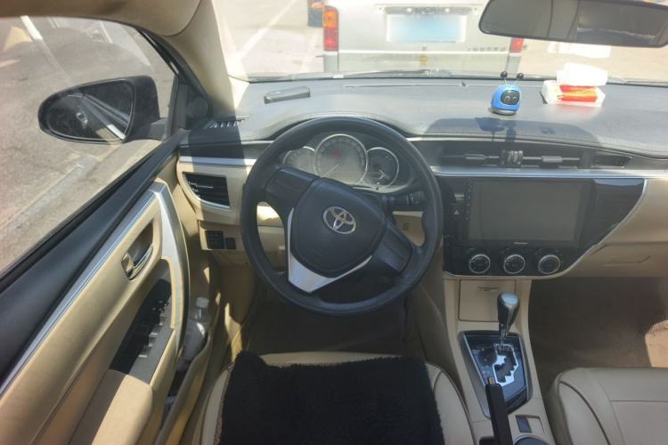 Used Toyota Corolla 2014 1.6L CVT GL Steering Wheel
