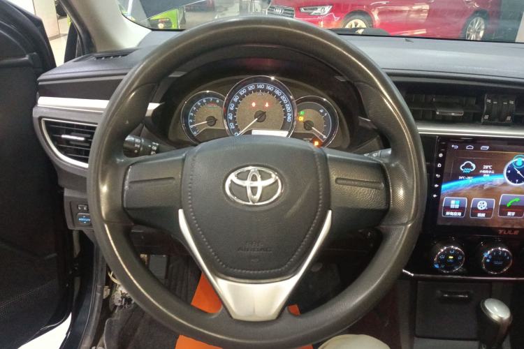 Used Toyota Corolla 2014 1.6L CVT GL Steering Wheel