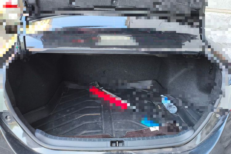 Used Toyota Corolla 2014 1.6L CVT GL Trunk