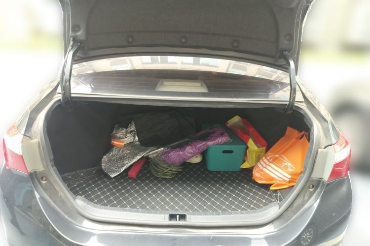Used Toyota Corolla 2014 1.6L Manual GL Trunk