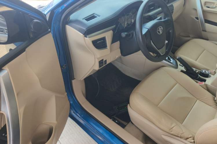 Used Toyota Corolla 2014 1.6L CVT GL Driver Seat