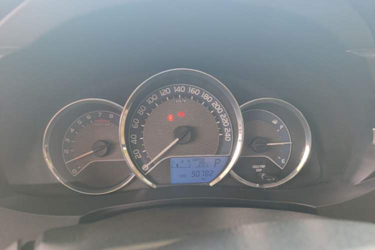 Used Toyota Corolla 2014 1.6L CVT GL Instrument Cluster