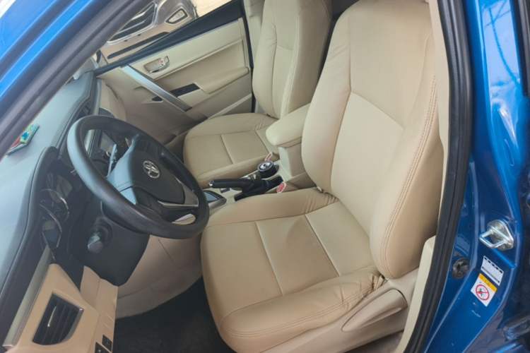 Used Toyota Corolla 2014 1.6L CVT GL Left Front Seat
