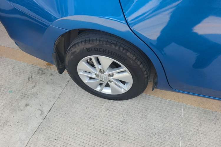 Used Toyota Corolla 2014 1.6L CVT GL Right Rear Wheel Hub