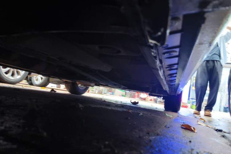 Used Toyota Corolla 2014 1.6L CVT GL Chassis Front Left