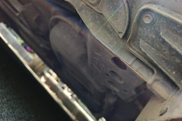 Used Toyota Corolla 2014 1.6L CVT GL Chassis Rear Left