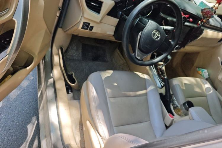 Used Toyota Corolla 2014 1.6L CVT GL Driver Seat