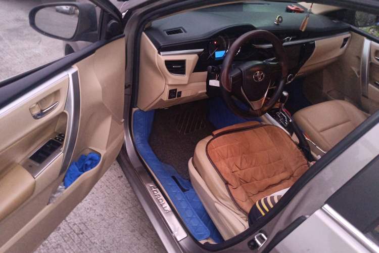 Used Toyota Corolla 2014 1.6L CVT GL Driver Seat