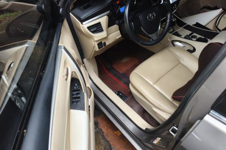 Used Toyota Corolla 2014 1.6L CVT GL Driver Seat
