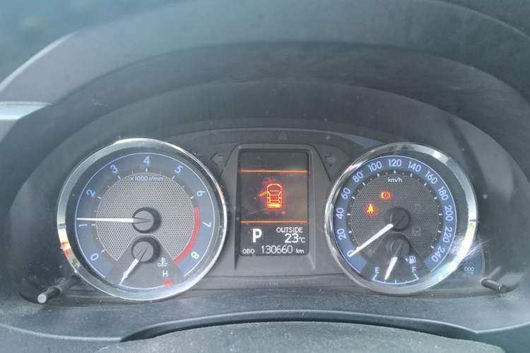 Used Toyota Corolla 2014 1.6L CVT GLX-i Instrument Cluster
