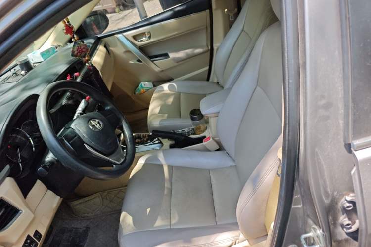 Used Toyota Corolla 2014 1.6L CVT GL Left Front Seat
