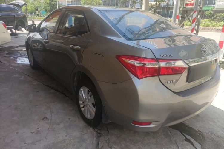 Used Toyota Corolla 2014 1.6L CVT GL Rear Left 45 Deg